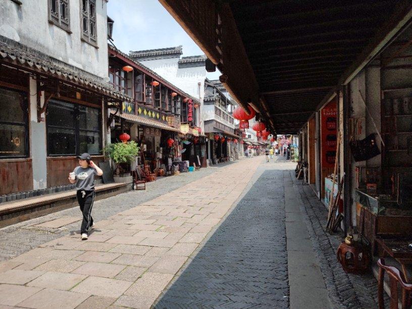 市南水北调工程运行保障中心开展平安创建和“迎春祝福送温暖、法治春联进万家”活动