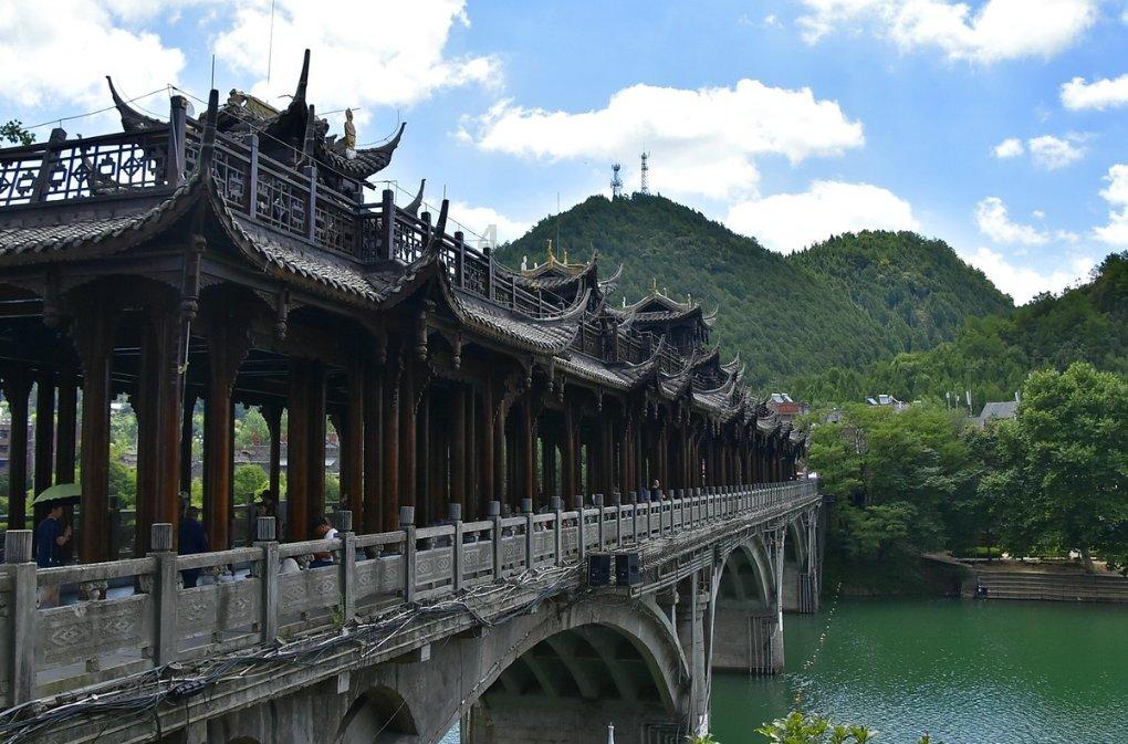 记者:九牛将在城市集团旗下球队找新援;搬迁手续已办好